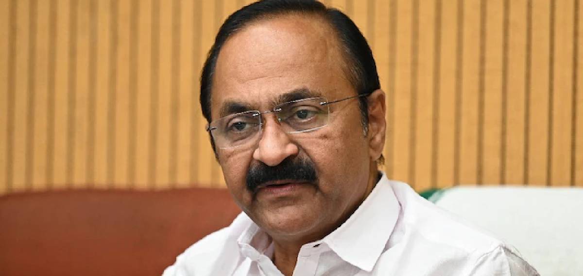 മുഖ്യമന്ത്രിയുടെ വിവാദ വിമാനയാത്ര: 'പക്വമായ രീതിയില്‍ കൈകാര്യം ചെയ്യണമായിരുന്നു'; കോണ്‍ഗ്രസില്‍ അതൃപ്തി