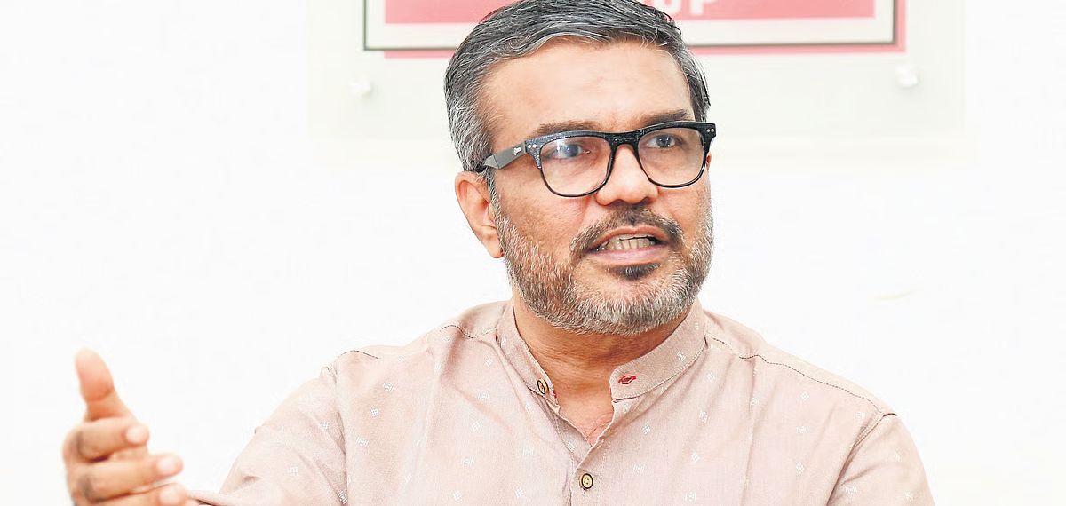 'നാലേ നാല് മാസം കൊണ്ട് മാറ്റം മടുത്ത ജനങ്ങളുടെ വിധിയെഴുത്താണിത്'; ഉപതെരഞ്ഞെടുപ്പ് വിജയത്തില് എം ബി രാജേഷ്