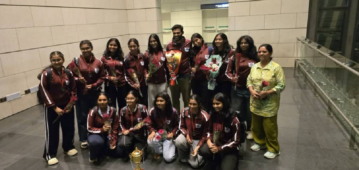 CBSE ഗേൾസ് നാഷണൽ ഹാൻഡ്ബോൾ ചാമ്പ്യൻഷിപ്പിൽ വെങ്കല മെഡൽ; നേട്ടവുമായി ഒമാനിലെ ഇന്ത്യൻ സ്കൂൾ അൽ വാദി അൽ കബീർ