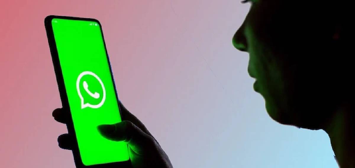 Features on WhatsApp
