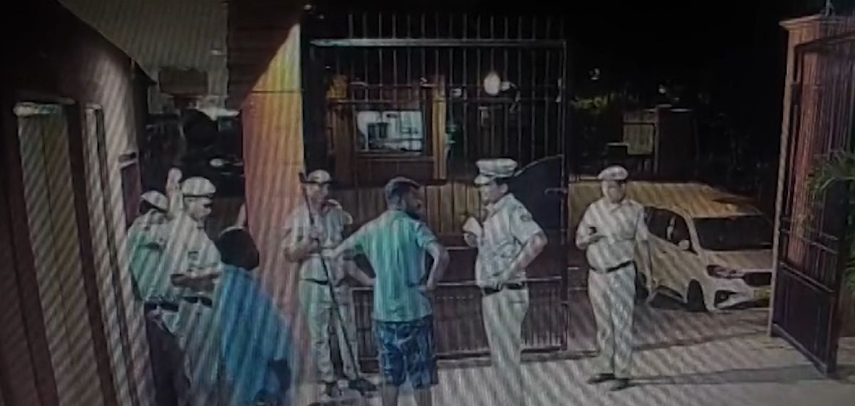 ഗ്യാനേഷ് കുമാറിനെതിരായ CJP സമരം; എസ്എഫ്ഐ പ്രവർത്തകരെ തേടി സുര്ജിത് ഭവനിലെത്തി ഡൽഹി പൊലീസ്