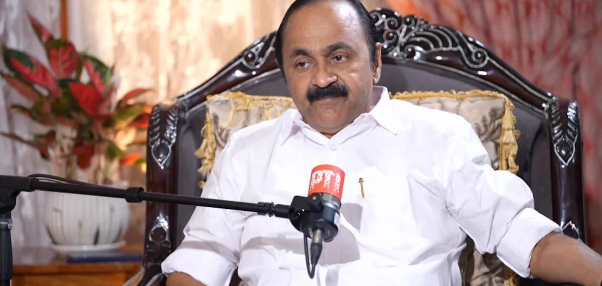 'ദൈനംദിന ഭരണകാര്യങ്ങളില്‍ പാര്‍ട്ടിയുമായി ചര്‍ച്ച ആവശ്യമില്ല'; അടൂര്‍ പ്രകാശിനെ തള്ളി മുഖ്യമന്ത്രി
