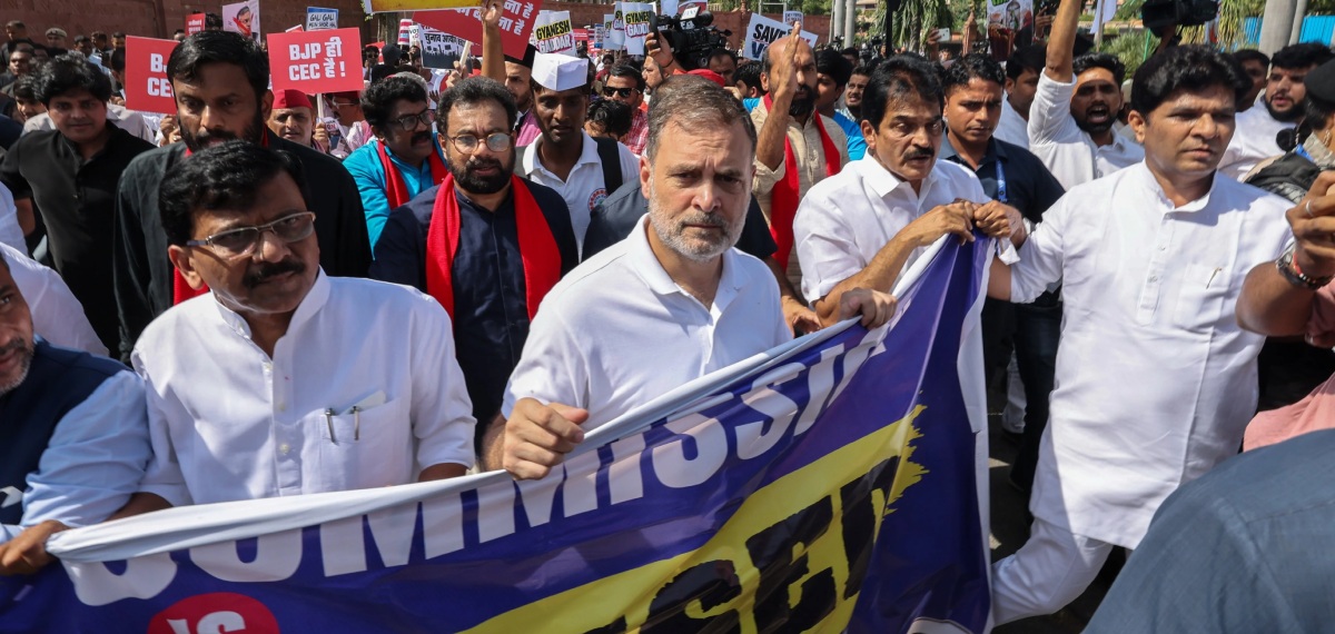 ഇനി 'ഇൻഡ്യ'യുടെ ഊഴം; തിങ്കളാഴ്ച ഡല്ഹിയില് പ്രതിഷേധ മാര്ച്ച്
