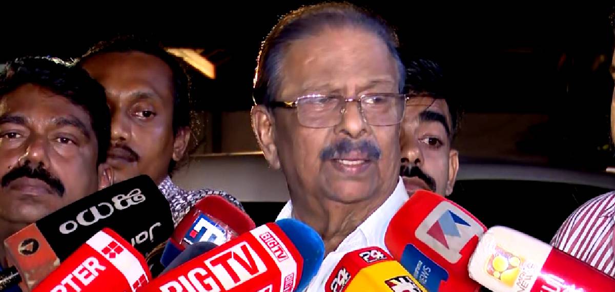 പിണറായി വിജയനെതിരായ കേസിലെ സർക്കാർ നിലപാട്; കോൺഗ്രസിലെ ഭിന്നതയിൽ ആഞ്ഞടിച്ച് കെ സുധാകരൻ