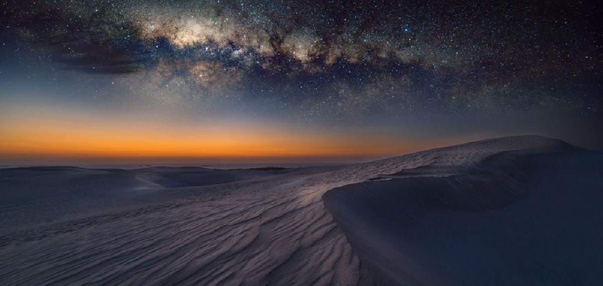 day and night in the desert