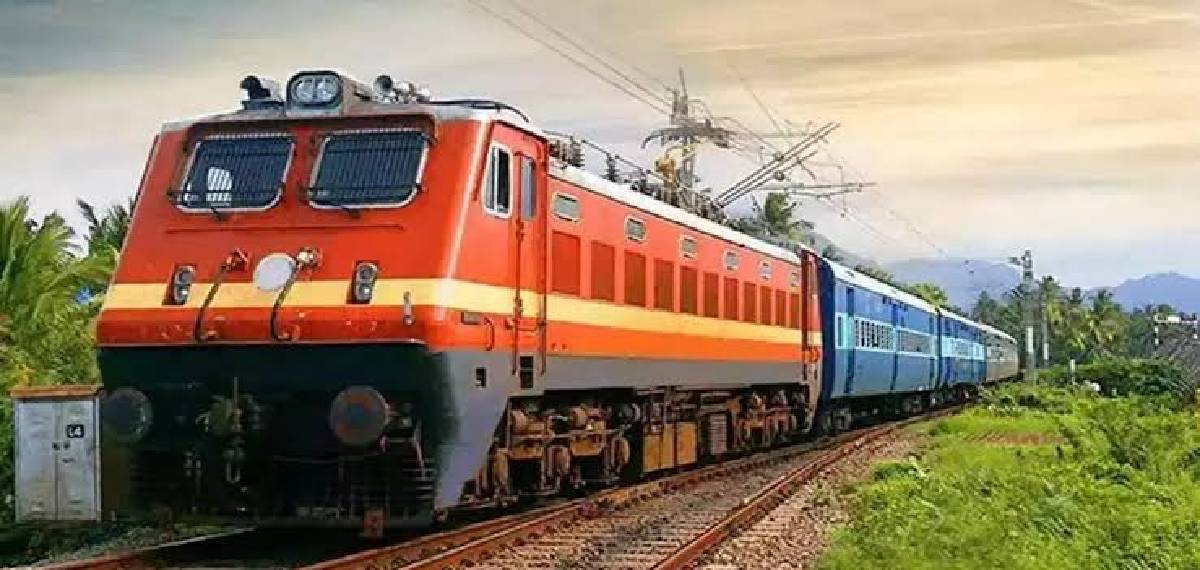 ട്രെയിൻ വൈകി, പരീക്ഷ എഴുതാനായില്ല;വിദ്യാർത്ഥിനിക്ക് 9.10 ലക്ഷം രൂപ റെയിൽവെ നൽകണമെന്ന് ഉപഭോക്തൃ കമ്മീഷൻ