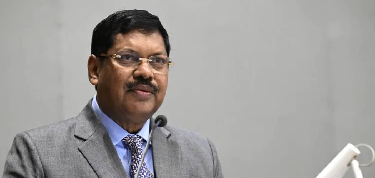 ഷൂ എറിയാന്‍ ശ്രമിച്ച സംഭവം: അക്ഷരാര്‍ത്ഥത്തില്‍ ഞെട്ടിപ്പോയി; കോടതിയെ സംബന്ധിച്ച് അടഞ്ഞ അധ്യായം: ബി ആര്‍ ഗവായ്