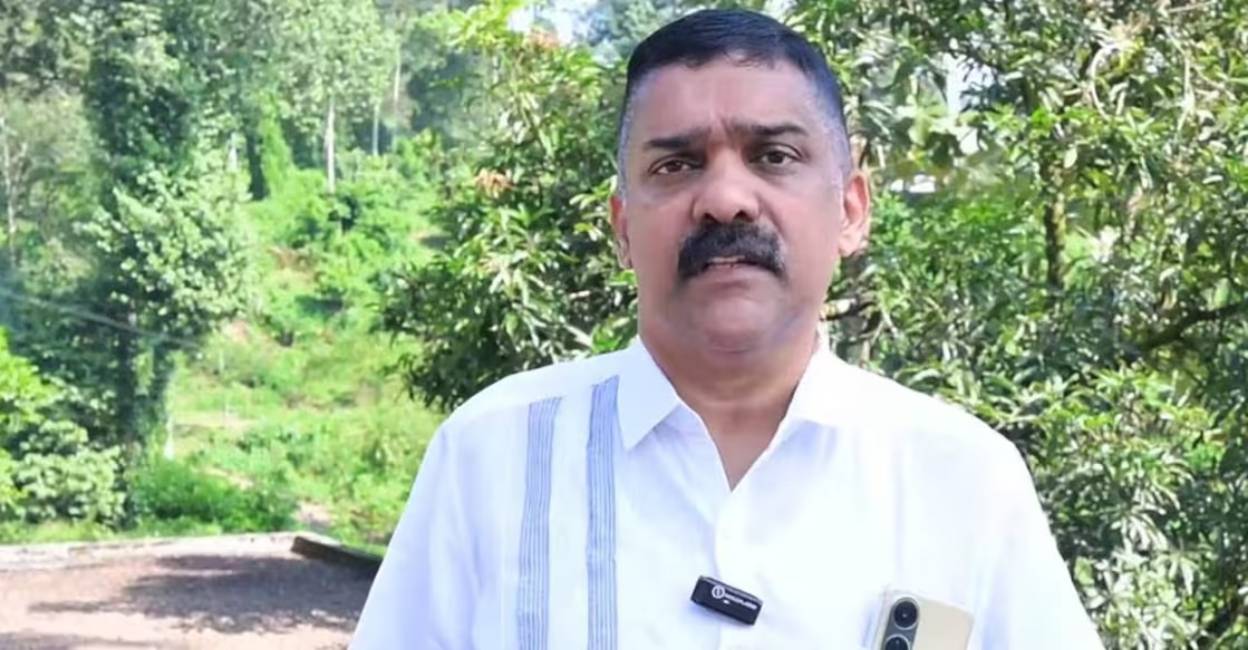 സർക്കാരിനോടും മോട്ടോർ വകുപ്പിനോടുമുള്ള പോരാട്ടം തെരഞ്ഞെടുപ്പിൽ ഏറ്റില്ല; റോബിൻ ബസ് ഉടമ ഗിരീഷിന് തോൽവി