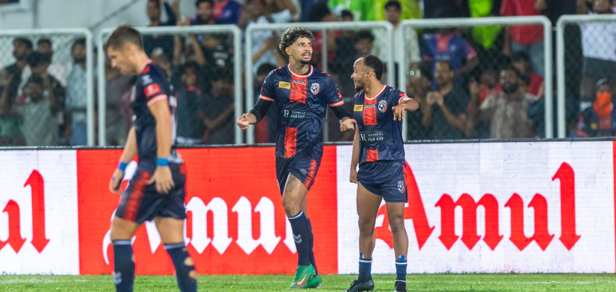 ഇജ്ജാതി കംബാക്ക്! കൊച്ചിയെ വീഴ്ത്തി മലപ്പുറം സെമിയില്‍, ഹാട്രിക്കടിച്ച് ജോണ്‍ കെന്നഡി