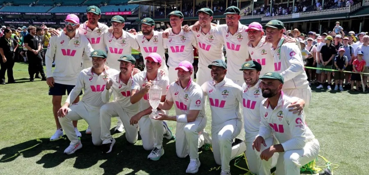 വിടവാങ്ങൽ മത്സരത്തിൽ ഒപ്പം വേണം; ഖവാജയ്ക്ക് വേണ്ടി ഷാംപെയ്ൻ ആഘോഷം ഒഴിവാക്കി ഓസ്‌ട്രേലിയ