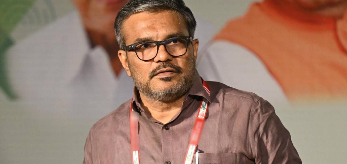 ശബരിമല സ്വർണക്കൊളള: ഹൈക്കോടതി മറുപടി പറഞ്ഞതോടെ പ്രതിപക്ഷത്തിന്റെ ആരോപങ്ങൾ വീണുടഞ്ഞെന്ന് മന്ത്രി എം ബി രാജേഷ്