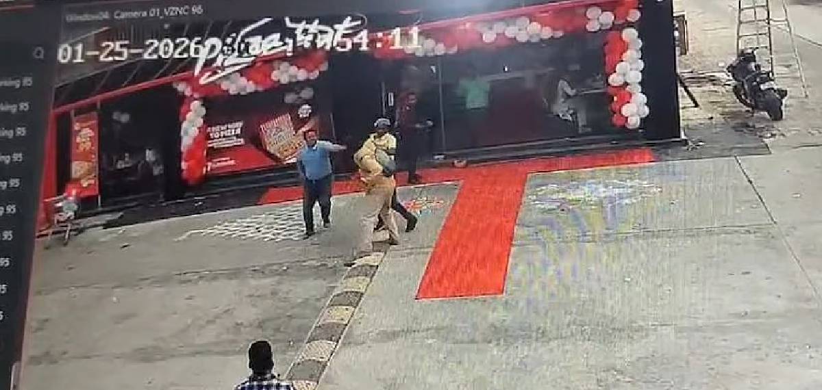 കസ്റ്റമർ റേറ്റിങ്ങ് കുറഞ്ഞു; സൊമാറ്റോ ഡെലിവറി ജീവനക്കാരനെ മർദിച്ച് പിസ്സാ ഹട്ട് ജീവനക്കാരൻ