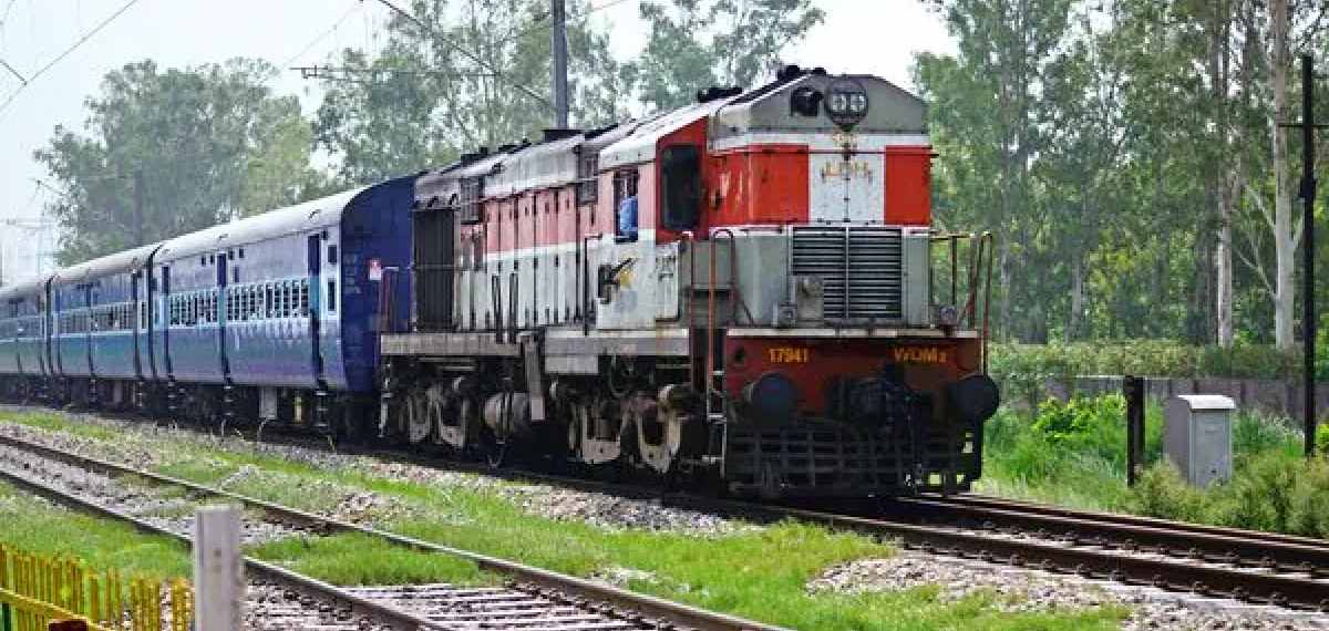 ഇൻഡിഗോ പ്രതിസന്ധി; അടുത്ത മൂന്ന് ദിനം 89 സ്‌പെഷ്യൽ ട്രെയിനുകൾ പ്രഖ്യാപിച്ച് റെയിൽവേ