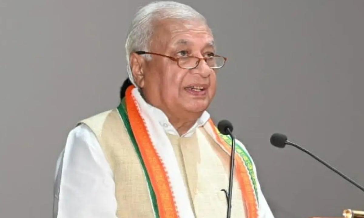 'എന്നെ പേടിപ്പിക്കാൻ നോക്കണ്ട'; മുഖ്യമന്ത്രിക്കെതിരെ കടുപ്പിച്ച് ഗവർണർ