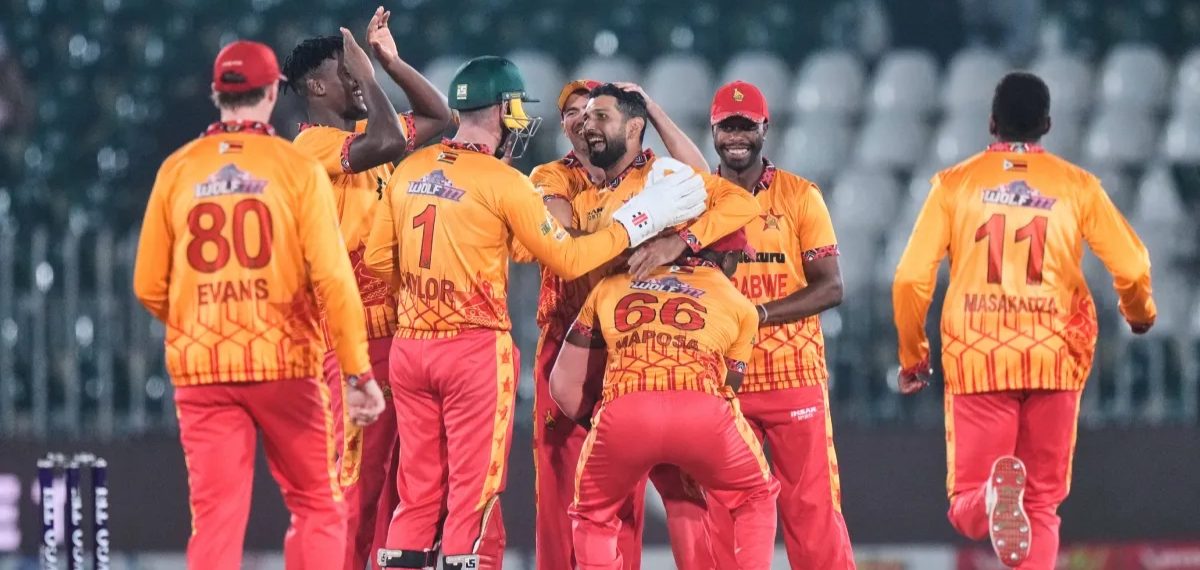 സിക്കന്ദർ റാസ നയിക്കും, മുൻ ക്യാപ്റ്റനും ടീമിൽ; ടി20 ലോകകപ്പിനുള്ള സ്ക്വാഡിനെ പ്രഖ്യാപിച്ച് സിംബാബ്വെ