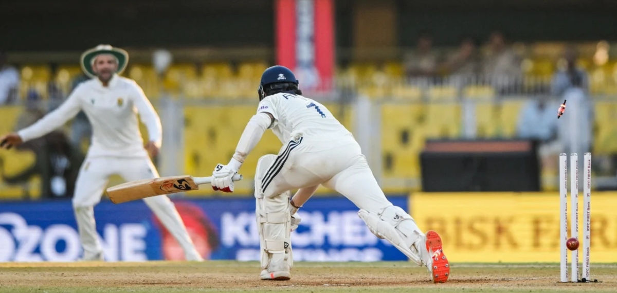 രണ്ടാം ഇന്നിങ്സിലും രക്ഷയില്ല, ഇന്ത്യയ്ക്ക് തകർച്ചയോടെ തുടക്കം; ഓപ്പണർമാരെ പുറത്താക്കി ദക്ഷിണാഫ്രിക്ക