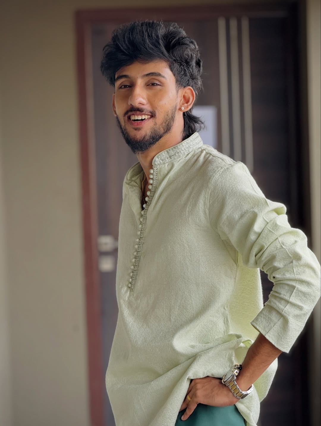 Singer Vaaheesan Rasaiya