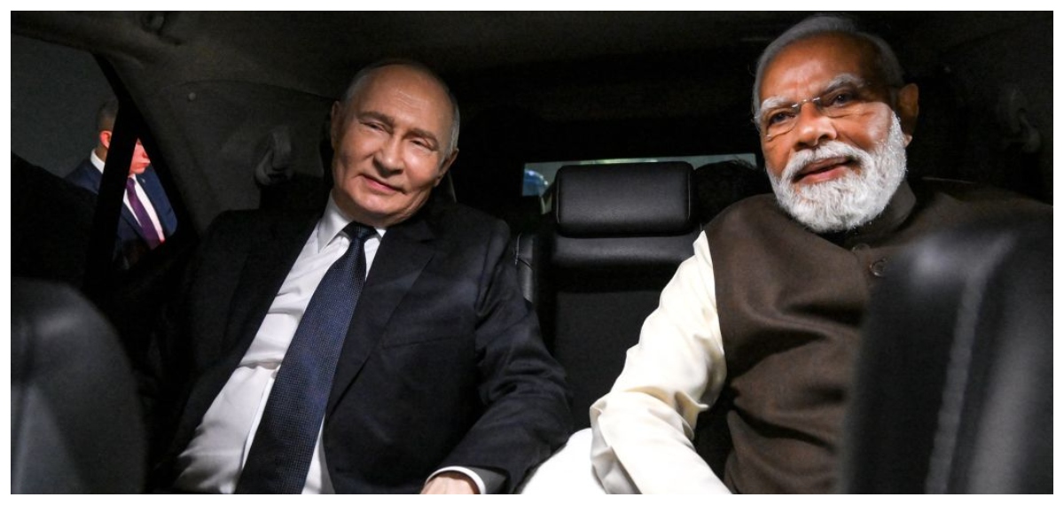 Modi and Putin in Aurus Senate