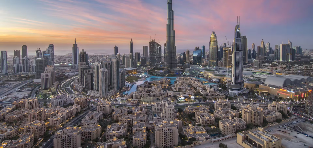 റമദാൻ മാസത്തിലെ അധിക ജോലി; യുഎഇയിൽ സ്വകാര്യ മേഖല ജീവനക്കാരുടെ 'ഓവർടൈം' പ്രതിഫലം ഇങ്ങനെ