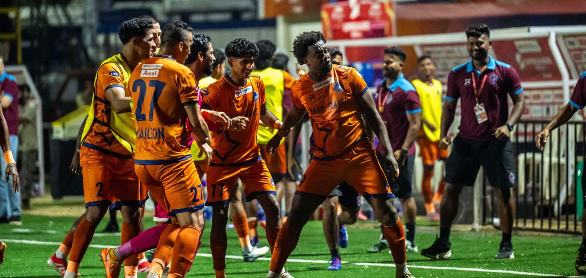 മാർക്കസ് ജോസഫിന്റെ ഹാട്രിക്; മലപ്പുറത്തെ തകർത്ത് തൃശൂർ മാജിക് എഫ്സി ഫൈനലിൽ