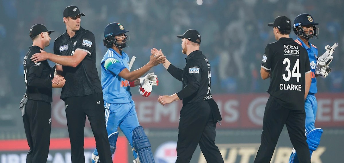 ഗില്ലിന് പരിക്ക് പറ്റിയപ്പോൾ നിങ്ങൾ ബാറ്റിങ്ങിന് ഇറക്കിയിരുന്നോ? ടീം മാനേജ്‌മെന്റിനെതിരെ ആഞ്ഞടിച്ച് മുൻ താരം