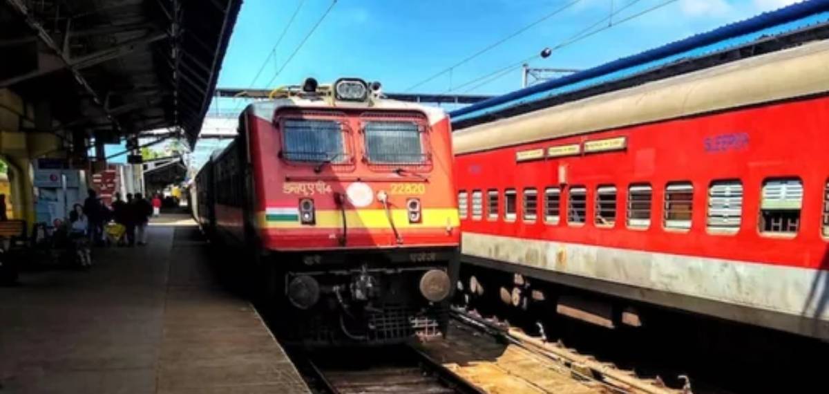 ഹലാൽ ആഹാരമാണ് ട്രെയിനുകളിലെന്ന് പരാതി; റെയിൽവെയുടെ പ്രതികരണം ഇങ്ങനെ