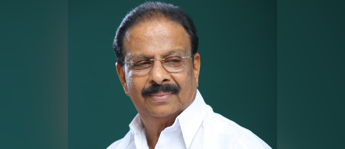 ഗുരുദേവനെ റാഞ്ചിയെടുക്കാന്‍ ശ്രമം നടക്കുന്നു, ആർക്കും വിട്ടു കൊടുക്കില്ല;മുഖ്യമന്ത്രിയെ പിന്തുണച്ച് കെ സുധാകരൻ