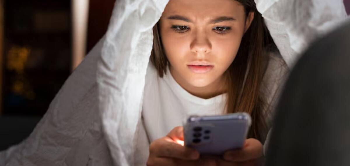 ഫോണ്‍ ഉപയോഗം അനുസരിച്ച് 'സ്മാര്‍ട്ട്‌ഫോണ്‍ പിങ്കി' നിങ്ങളെ പിടികൂടും