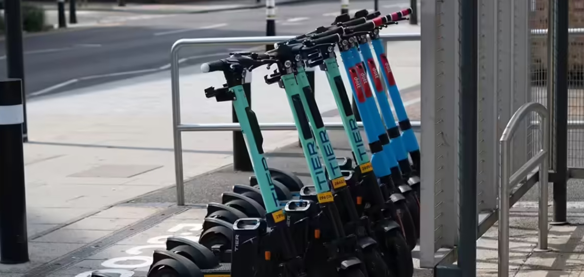 സ്‌കൂള്‍ പരിസരങ്ങളില്‍ ഇ-സ്‌കൂട്ടറുകള്‍ക്കും ബൈക്കുകൾക്കും നിയന്ത്രണങ്ങൾ; നടപടിയുമായി ദുബായ്