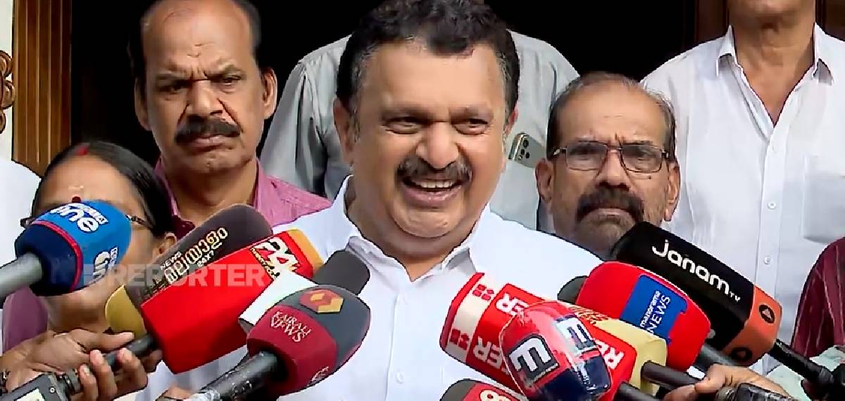 'രാഹുലിനെതിരെ ഭരണപക്ഷം പൂവൻകോഴിയുടെ ശബ്ദമുണ്ടാക്കിയാൽ യുഡിഎഫ് പൂച്ചയുടെ ശബ്ദമുണ്ടാക്കും'; കെ മുരളീധരൻ