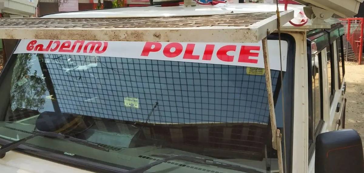 ചൊക്ലിയിൽ കാണാതായ യുഡിഎഫ് സ്ഥാനാർത്ഥി തിരിച്ചെത്തി; യുവാവിനൊപ്പം ഹാജരായത് പൊലീസ് സ്റ്റേഷനിൽ