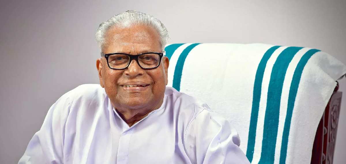 വി എസിന്റെ സ്മരണയ്ക്കായി തലസ്ഥാനത്ത് ഒന്നര ഏക്കറില്‍ പാര്‍ക്ക് ഒരുങ്ങുന്നു; ചെലവ് 1.64 കോടി