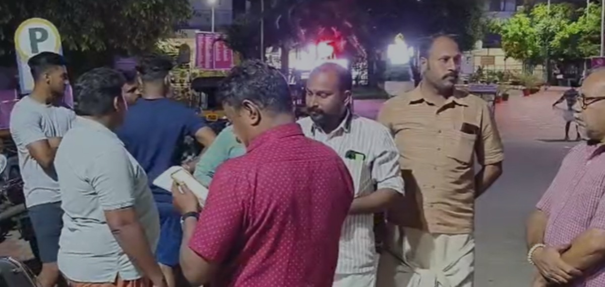 കൊല്ലത്ത് ഫ്‌ളക്‌സ് ബോര്‍ഡിനെ ചൊല്ലി ബിജെപി-സിപിഐഎം സംഘര്‍ഷം; ബിജെപി പ്രവര്‍ത്തകന് വെട്ടേറ്റു