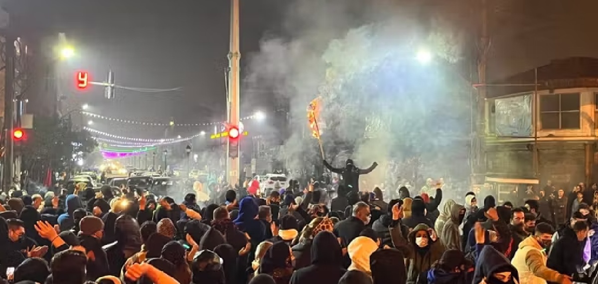 'പ്രതിഷേധക്കാർ ദൈവത്തിന്റെ ശത്രു; വധശിക്ഷയ്ക്ക് വിധേയരാക്കും'; മുന്നറിയിപ്പുമായി ഇറാന്‍ അറ്റോര്‍ണി ജനറല്‍