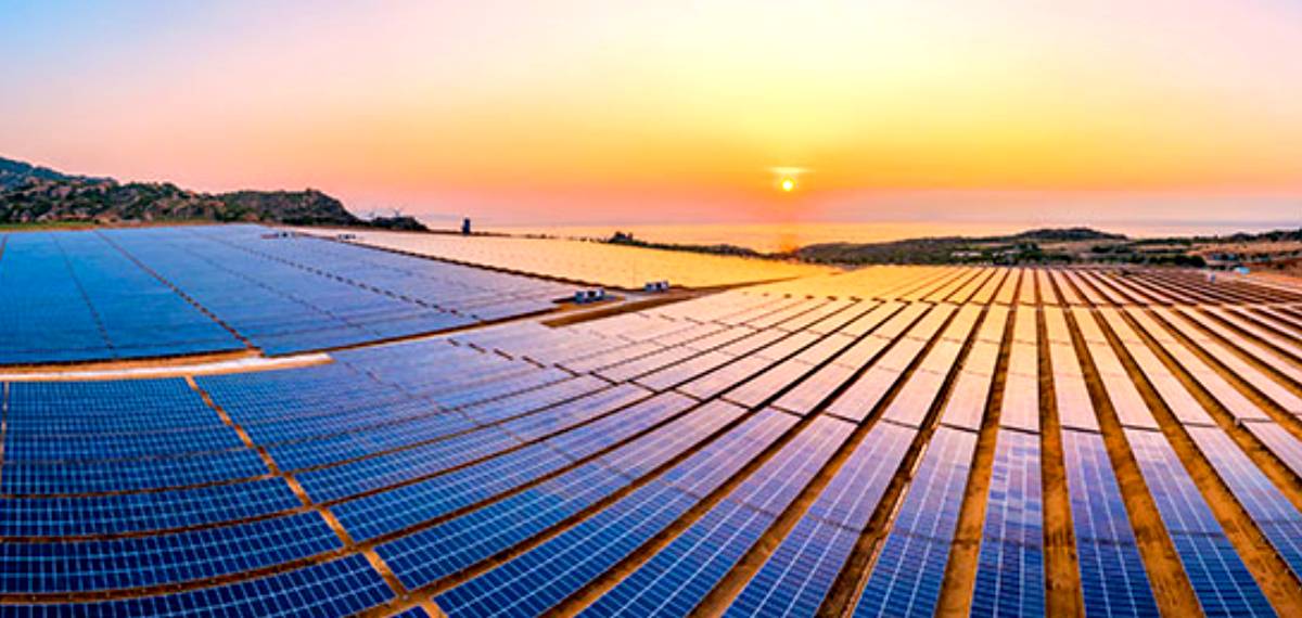 The Adani Solar Energy Kutchh Two Private Limited, a wholly-owned subsidiary of Adani Green Energy Limited (AGEL) has announced the commissioningof its 100 MW solar power project in Khirsara in Kutch, Gujarat. 
