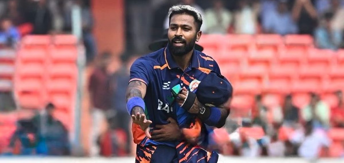 തിരിച്ചുവരവ് ഗംഭീരമാക്കി ഹാര്ദിക്; സയ്യിദ് മുഷ്താഖ് അലിയിൽ വെടിക്കെട്ട് ഫിഫ്റ്റി