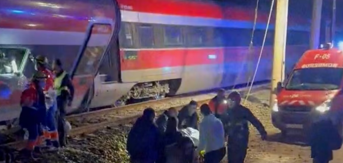 സ്‌പെയിനില്‍ അതിവേഗ ട്രെയിനുകള്‍ കൂട്ടിയിടിച്ചു; 21 പേര്‍ക്ക് ദാരുണാന്ത്യം, നിരവധിപ്പേര്‍ക്ക് ഗുരുതര പരിക്ക്