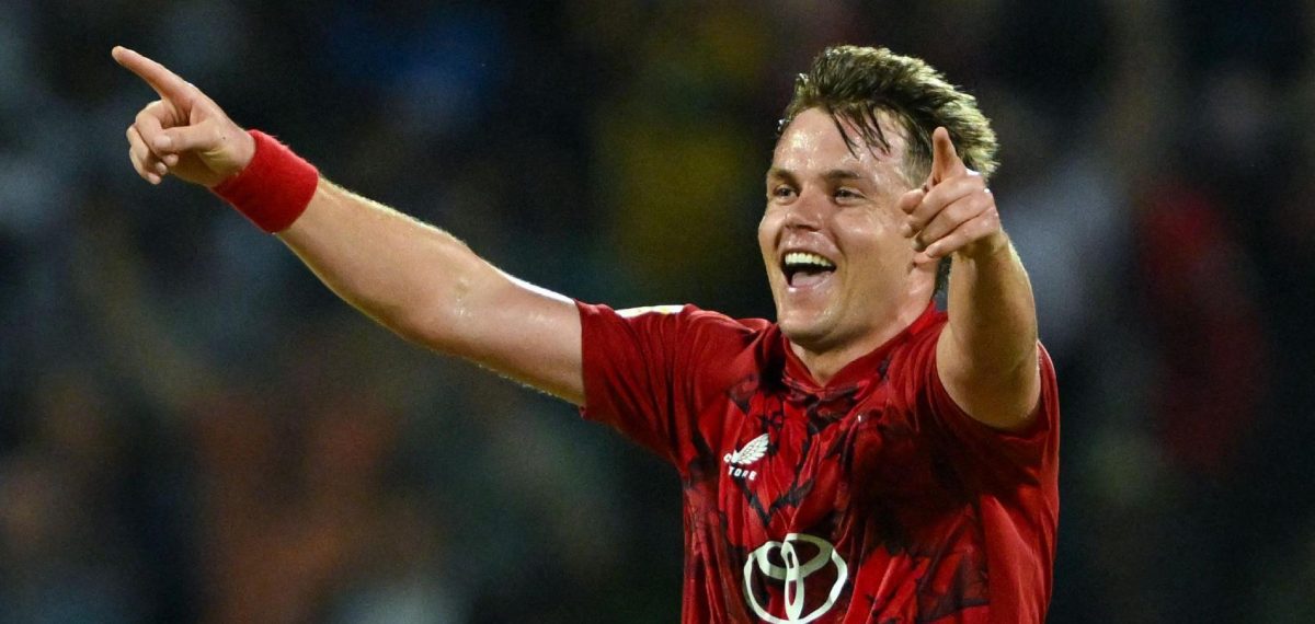 റെക്കോര്‍ഡിലേക്ക് ഹാട്രിക്; ചരിത്രത്തിലെ രണ്ടാമത്തെ ഇം​ഗ്ലീഷ് താരമായി സാം കറന്‍