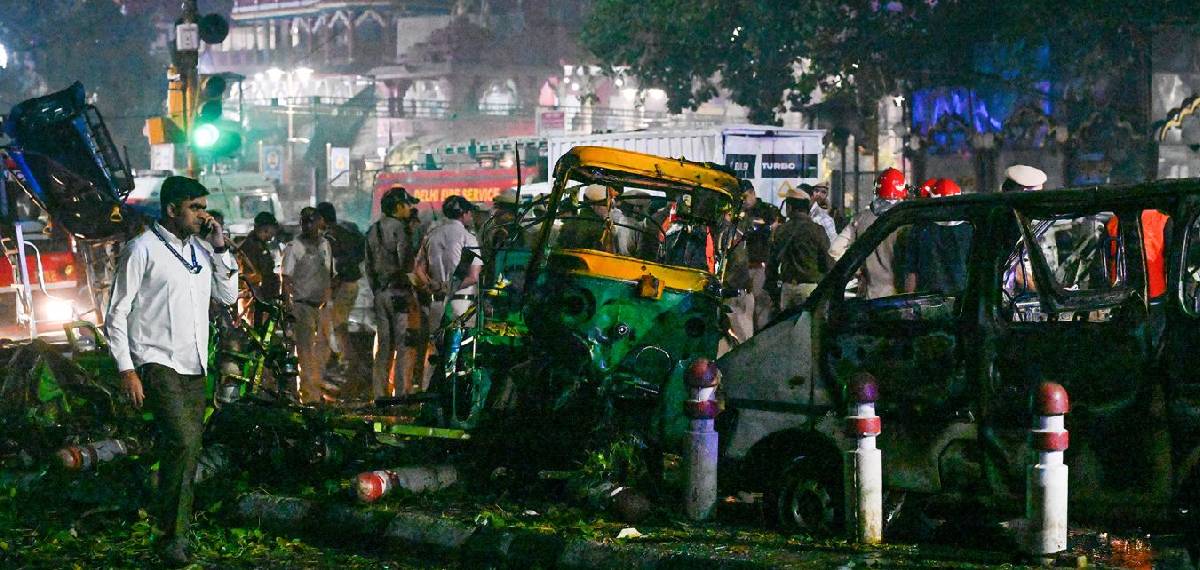 ചെങ്കോട്ട സ്‌ഫോടനം: അറസ്റ്റിലായ ഡോ. അദീലിന്റെ സഹോദരന്‍ മുസഫറിന് പാക് ബന്ധമെന്ന് റിപ്പോര്‍ട്ട്