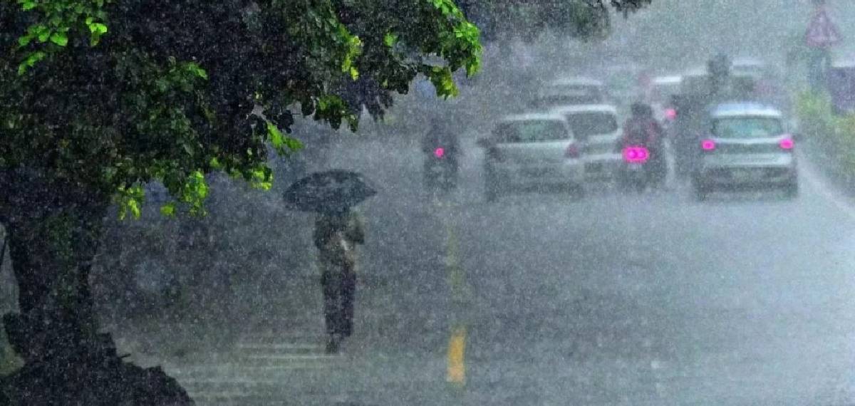 സംസ്ഥാനത്ത് വിവിധയിടങ്ങളില്‍ ശക്തമായ മഴയ്ക്ക് സാധ്യത; നാല് ജില്ലകളില്‍ യെല്ലോ അലേര്‍ട്ട്