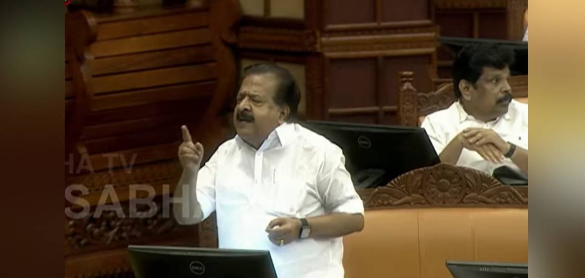 കുരുക്ഷേത്ര യുദ്ധത്തിൽ മരണം കാത്ത് കിടക്കുന്ന ഭീഷ്മരെ പോലെയാണ് ഈ സർക്കാർ, അന്ത്യം ഉണ്ടാകും; രമേശ് ചെന്നിത്തല