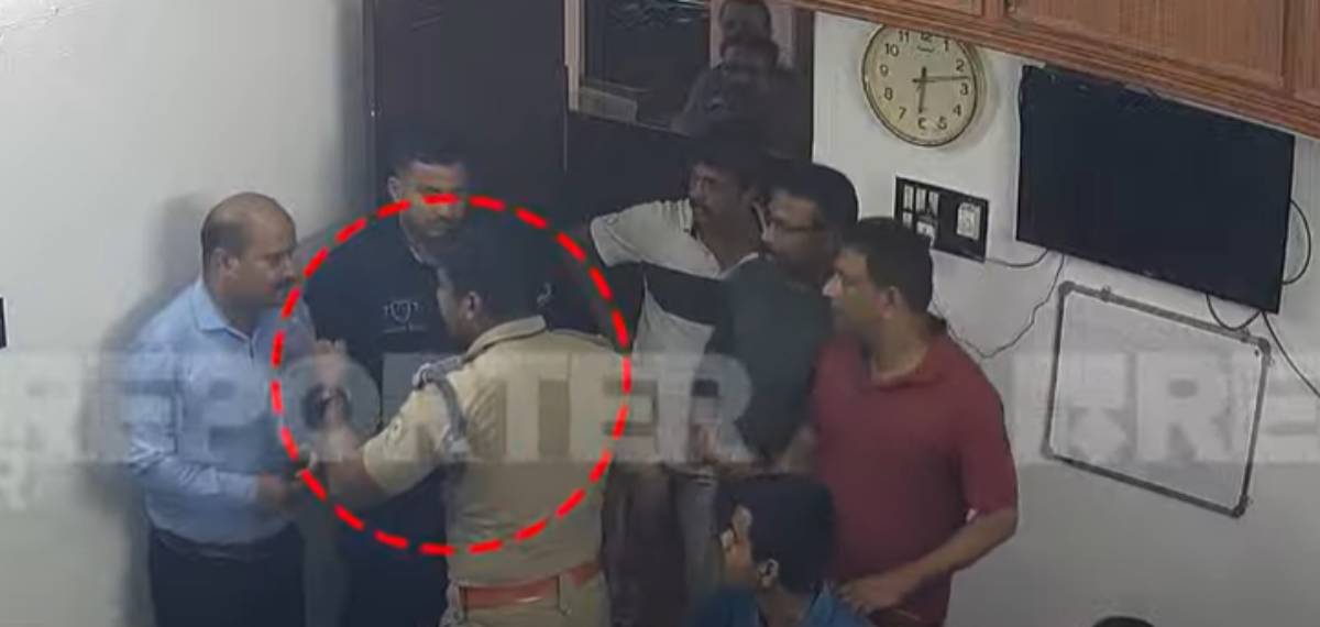 പരാതി നല്‍കാനെത്തിയവരുടെ മുഖത്തടിച്ചു; തൃശൂരിൽ വീണ്ടും കസ്റ്റഡി മർദനം, ദൃശ്യം പുറത്ത്
