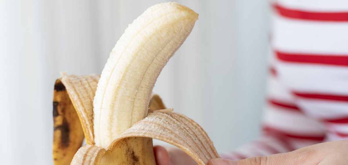 രാവിലെ വെറും വയറ്റിൽ ആദ്യം കഴിക്കുന്നത് പഴമാണോ? ഇതറിഞ്ഞിരിക്കാം