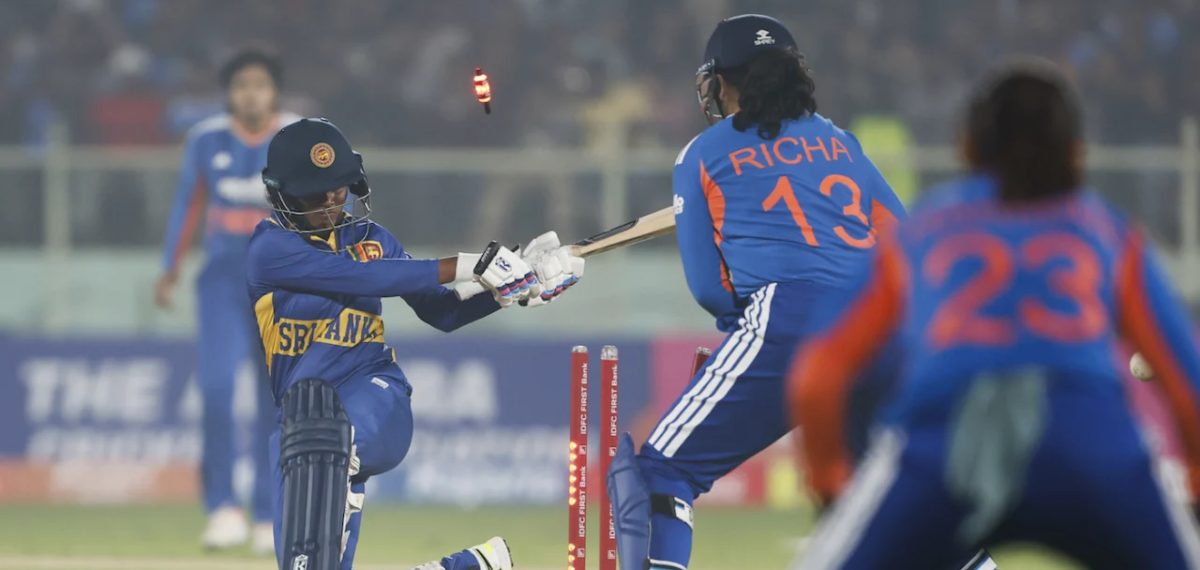 ശ്രീലങ്കയ്‌ക്കെതിരായ ഒന്നാം ടി20; ഇന്ത്യന്‍ വനിതകള്‍ക്ക് 122 റണ്‍സ് വിജയലക്ഷ്യം