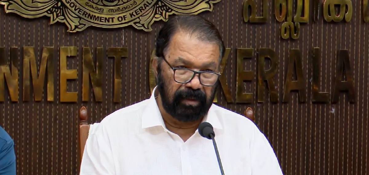 എസ്എസ്എൽസി, ഹയർസെക്കന്ററി പരീക്ഷാ തിയതികൾ പ്രഖ്യാപിച്ചു