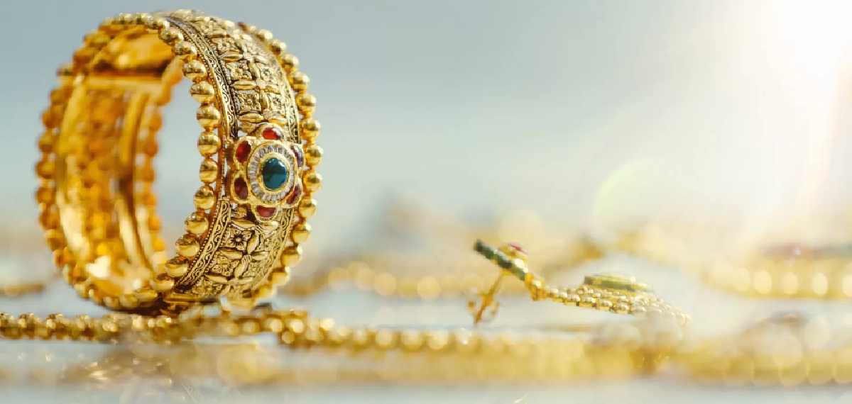 സ്വര്‍ണവില വീണ്ടും കത്തിക്കയറുന്നു; ഇന്ന് പവന് വര്‍ധിച്ചത് 840 രൂപ