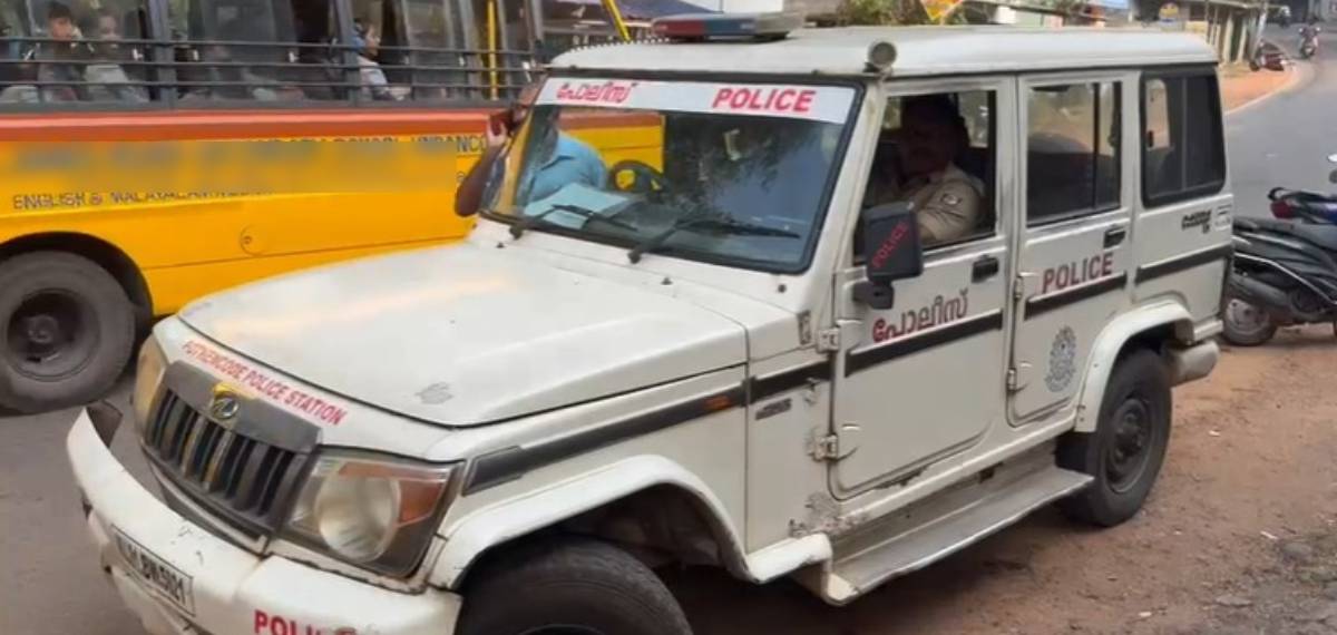 തിരുവനന്തപുരം വെള്ളറടയില്‍ ആക്രിക്കടയിൽ മധ്യവയസ്‌കന്‍ മരിച്ച നിലയില്‍