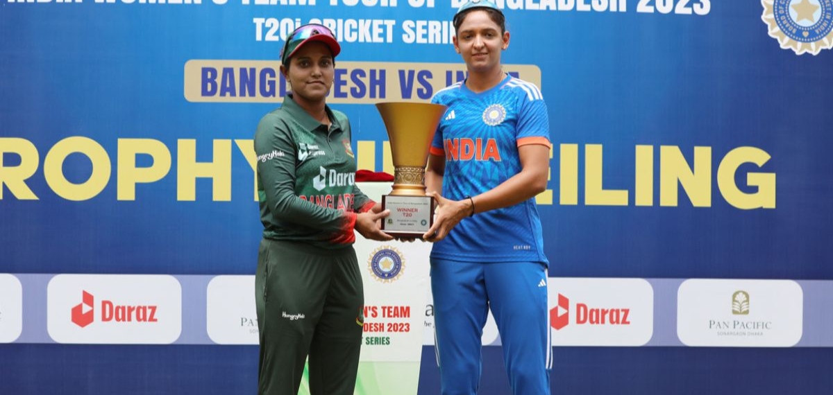 ഷെയ്ഖ് ഹസീന വിവാദം; ഇന്ത്യ-ബംഗ്ലാദേശ് വനിതാ ക്രിക്കറ്റ് പരമ്പര മാറ്റിവെച്ചു