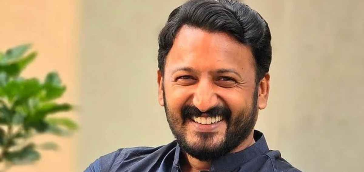 രാഹുലിനെതിരെ രാഹുല്‍ ഗാന്ധിക്കും പ്രിയങ്ക ഗാന്ധിക്കും പരാതി നൽകി യുവതി;  വി ഡി സതീശനും പരാതി