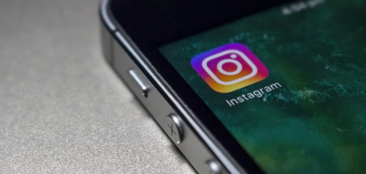 ഇൻസ്റ്റഗ്രാമിൽ നഗ്നചിത്രം പങ്കുവെച്ച് വലവിരിക്കും, ഇരയായാൽ ഭീഷണിപ്പെടുത്തി ലക്ഷങ്ങൾ തട്ടും; ദമ്പതികൾ അറസ്റ്റിൽ